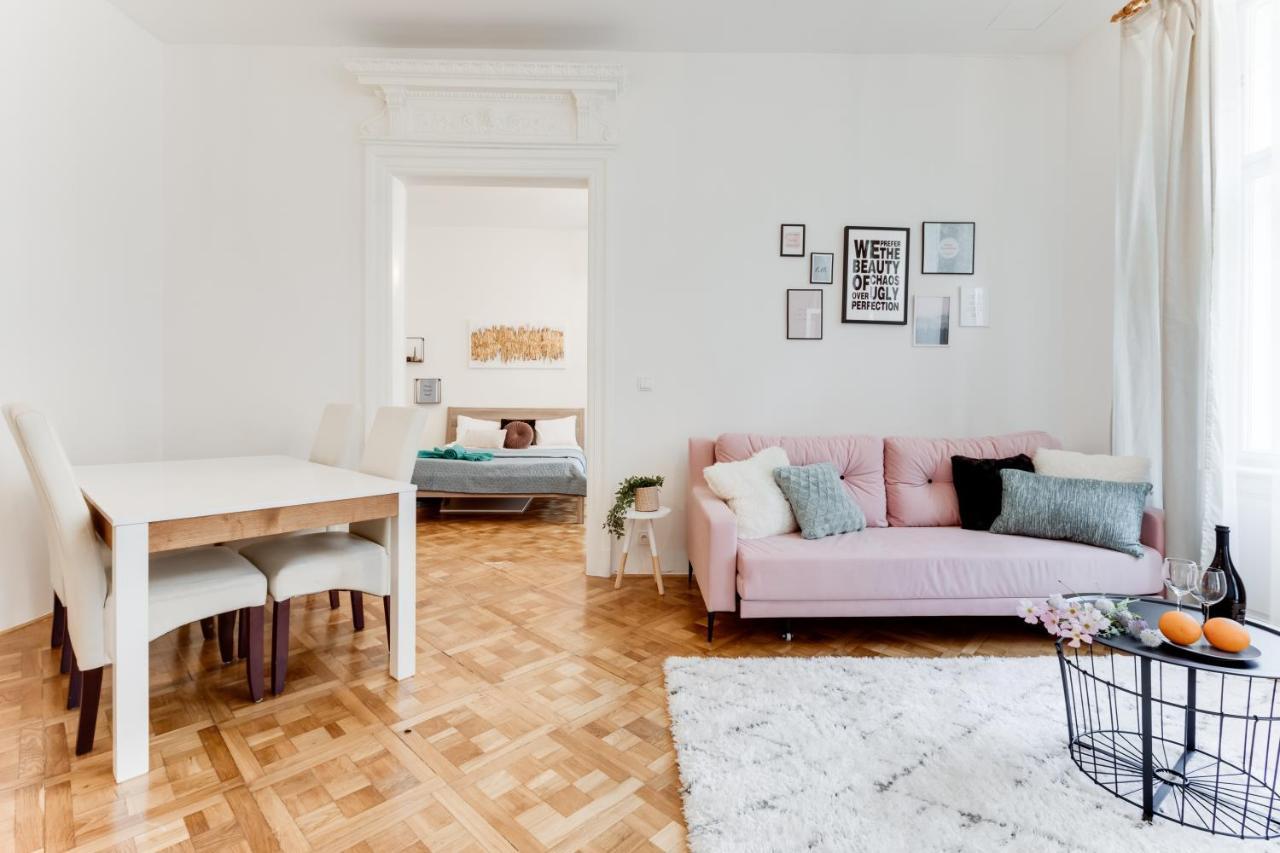 Spacious Cozy 2bds In Center - Stp4 Praga